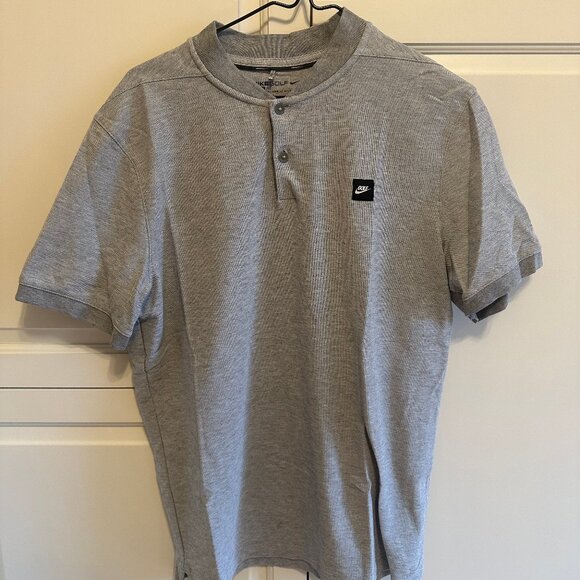 Nike Golf Crewneck Polo - Picture 1 of 5